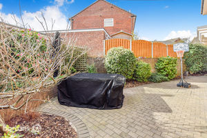 Photo 21- click for photo gallery